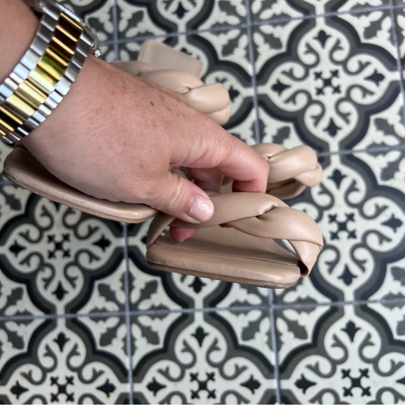 Open Edit Twist Heels - Picture 4 of 8